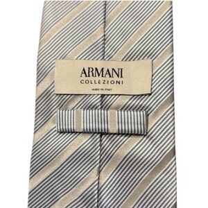 Giorgio Armani Collezioni 100% Silk Diagonal Striped Necktie Blue & Silver